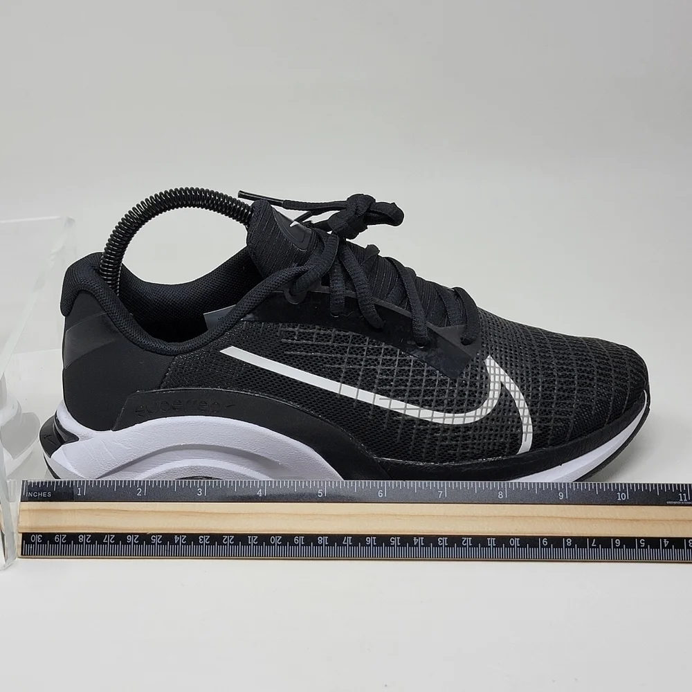 Nike lightweight athletic